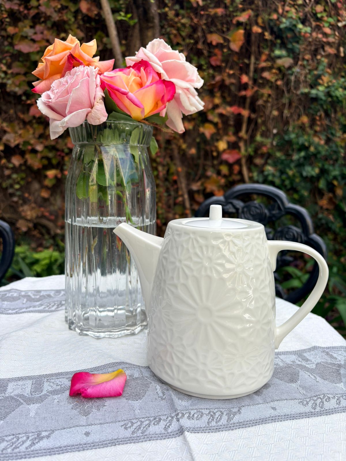 Tetera porcelana blanca Margarita