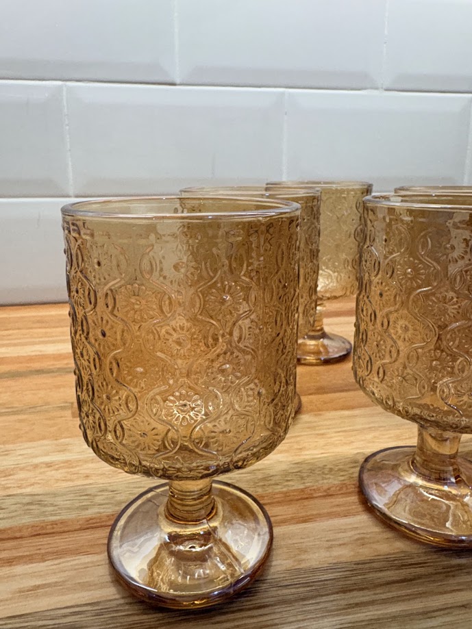 Copas de vidrio ambar disseño floral